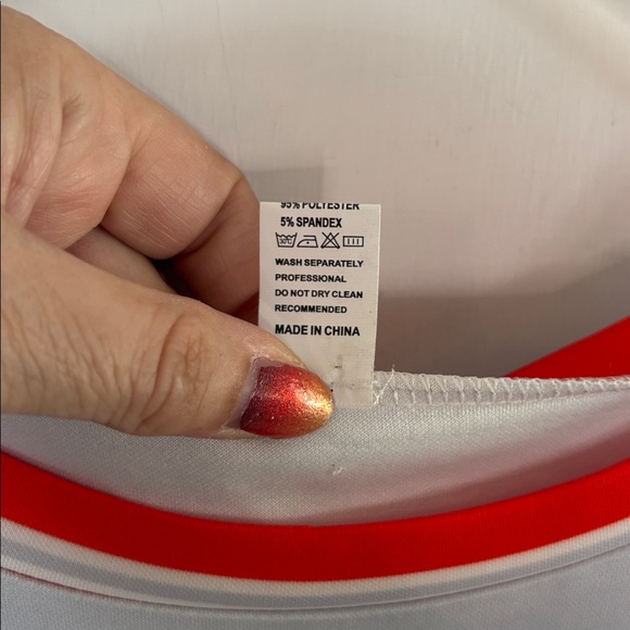 NFL Kansas City Chiefs silver sweatshirt with team name and logo Size XL - Picture 8 of 9